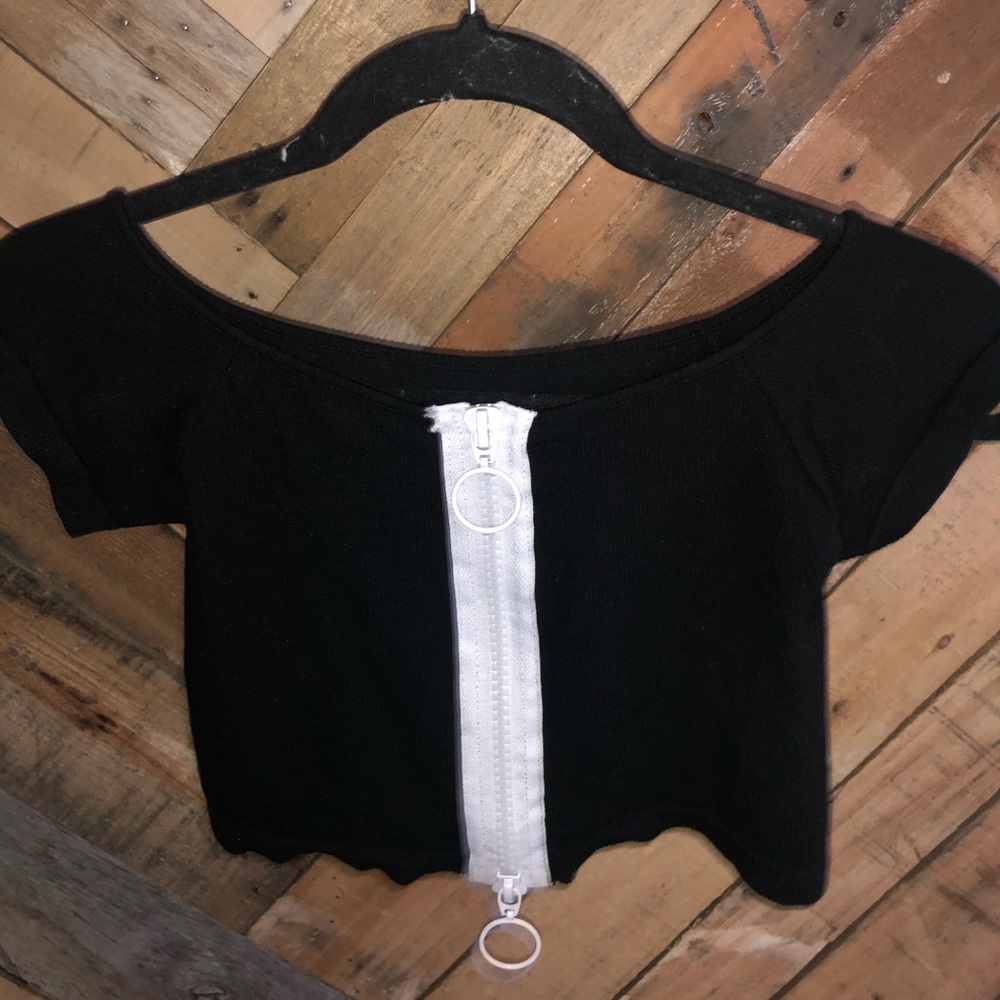 Ruby and Jenna crop top